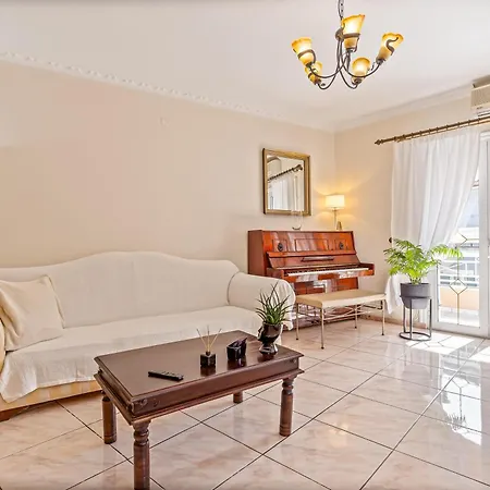 Daire San Elias House